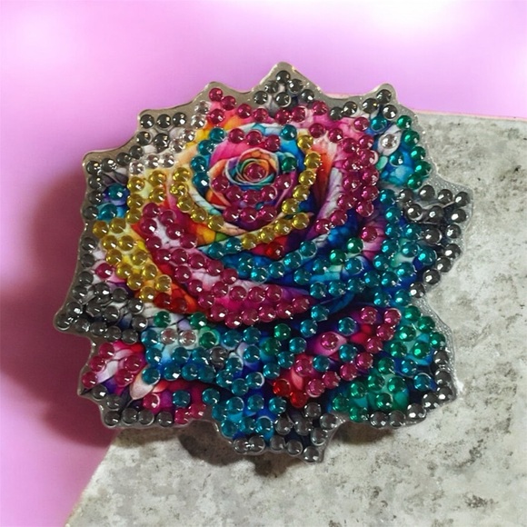 Handmade Jewelry - Rose Diamond Art Brooch Sealed